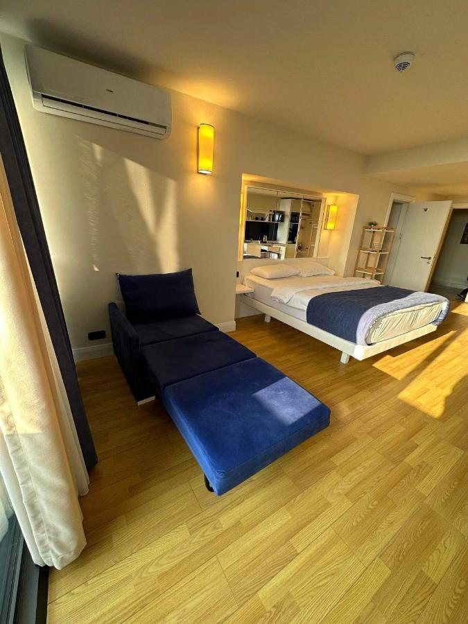 Orbi City Hotel On The Sea Batumi Bagian luar foto