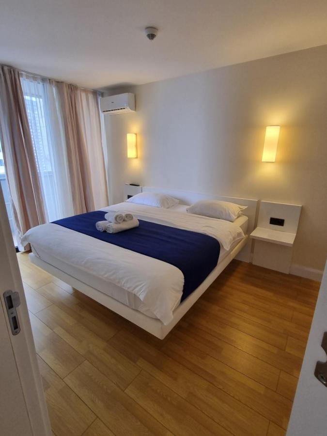 Orbi City Hotel On The Sea Batumi Bagian luar foto